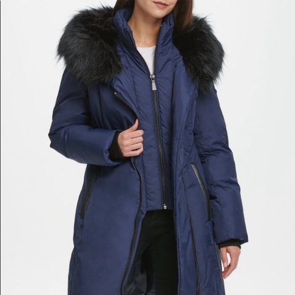BRAND NEW DKNY DOWN FILLED WINTER COAT - Picture 3 of 4